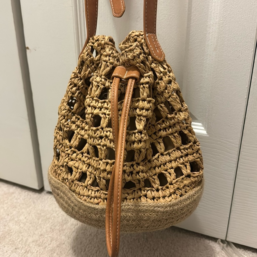 Universal Thread Tan and Brown Crossbody Bag
